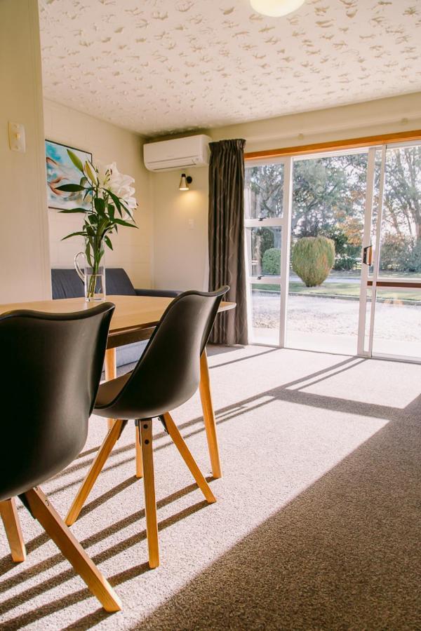 Flaxbourne Motels Ward Εξωτερικό φωτογραφία